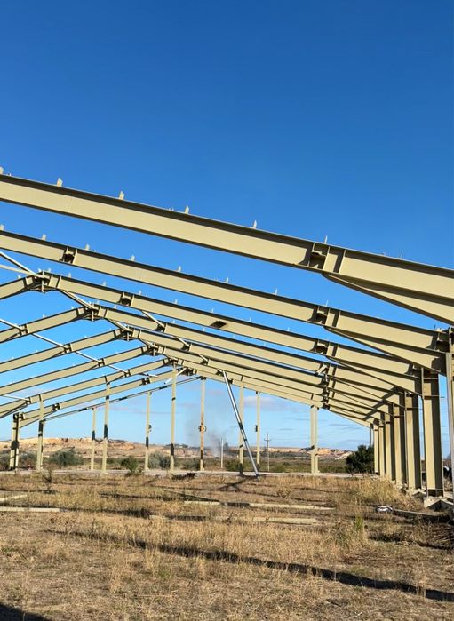 Structura hala 30 x 70 ml pentru salon de evenimente sau depozit