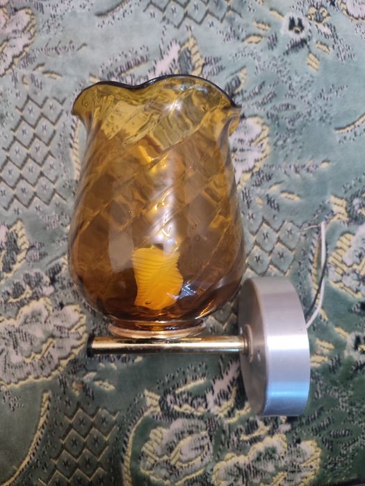 Продам бра настенный