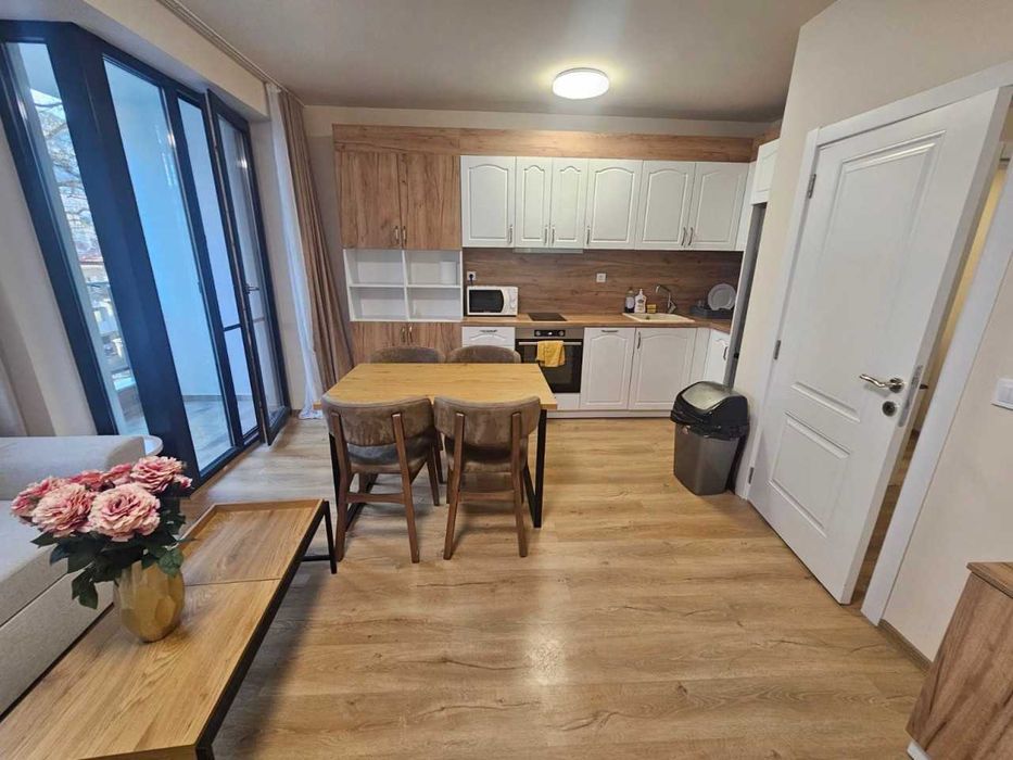 Продава се Двустаен апартамент в Пловдив, Беломорски - 68 кв.м за 1222 €/кв.м - Снимка #1