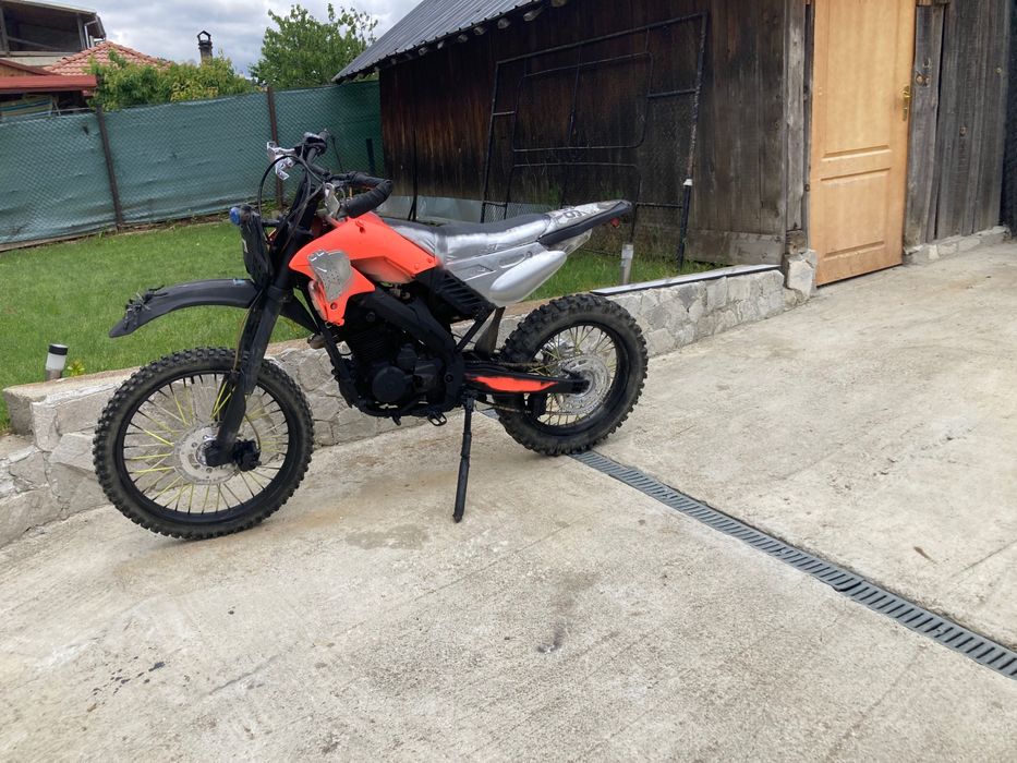 Krosov motor 250cc X-moto XB 35