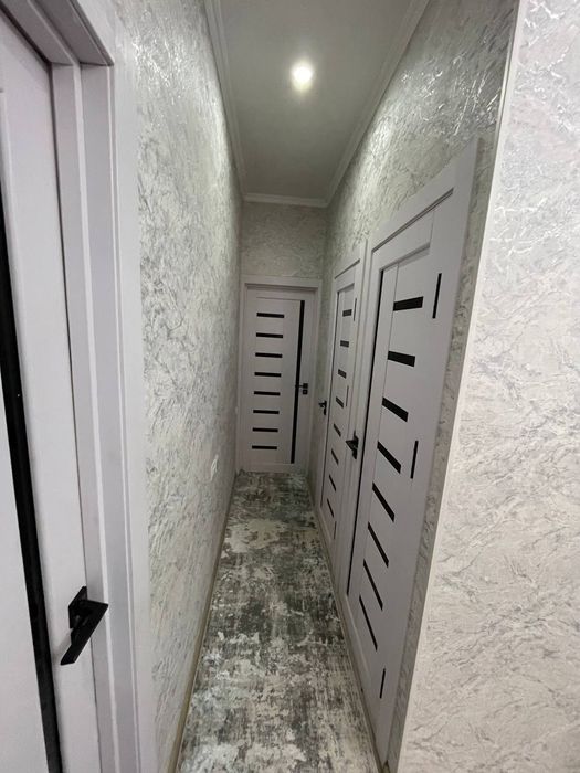 Kvartira 3/1/4 sotiladi