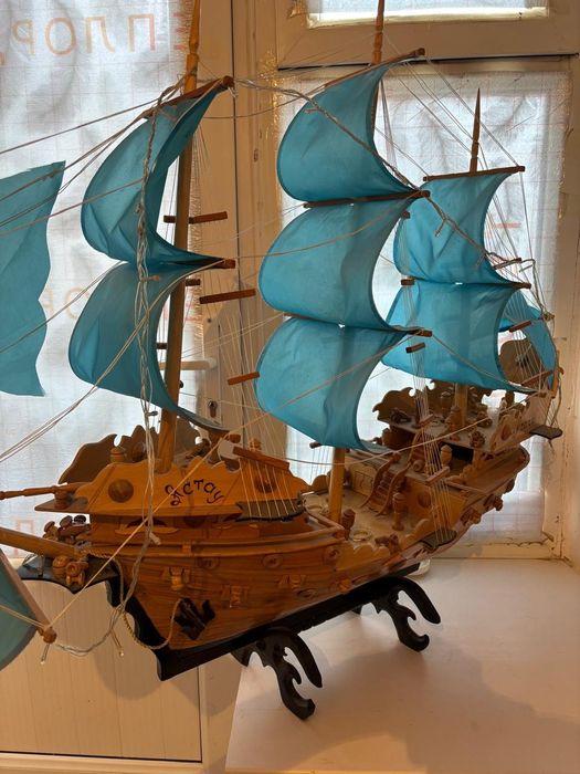 Корабль ручной работы