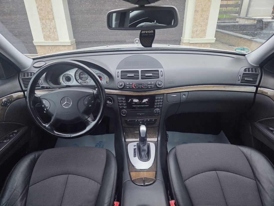 Mercedes E 200 Kompresor, 1,8 Benzina 163 Cp, Xenon,Imp. Germania