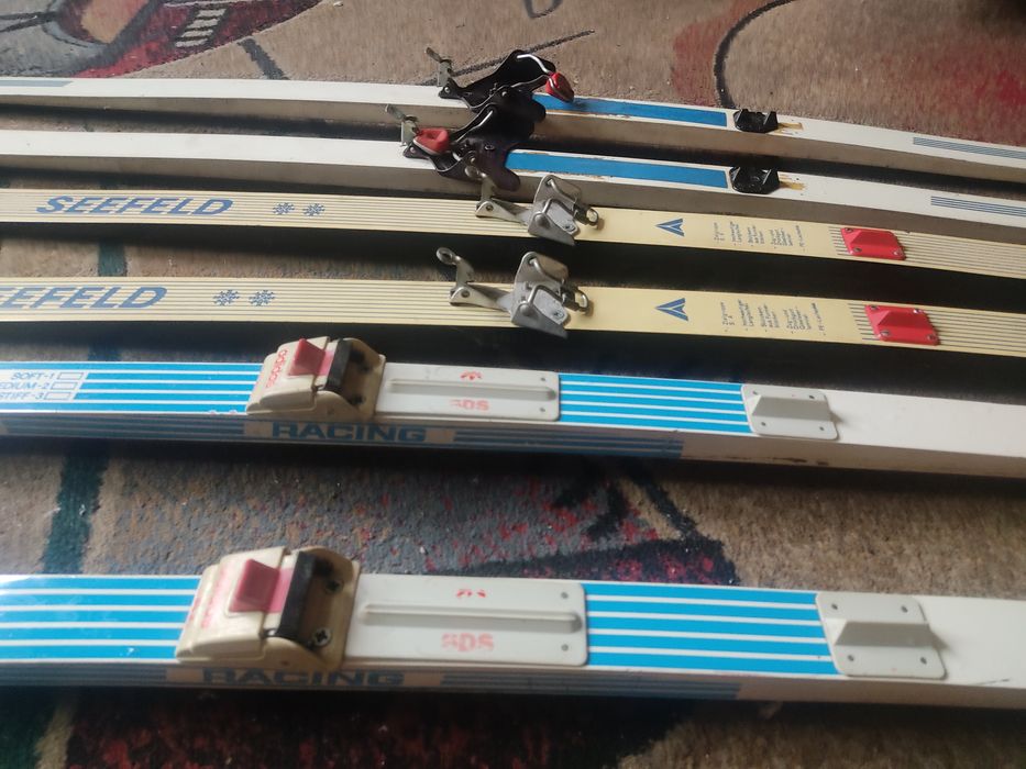 Продаю Лыжи 5000