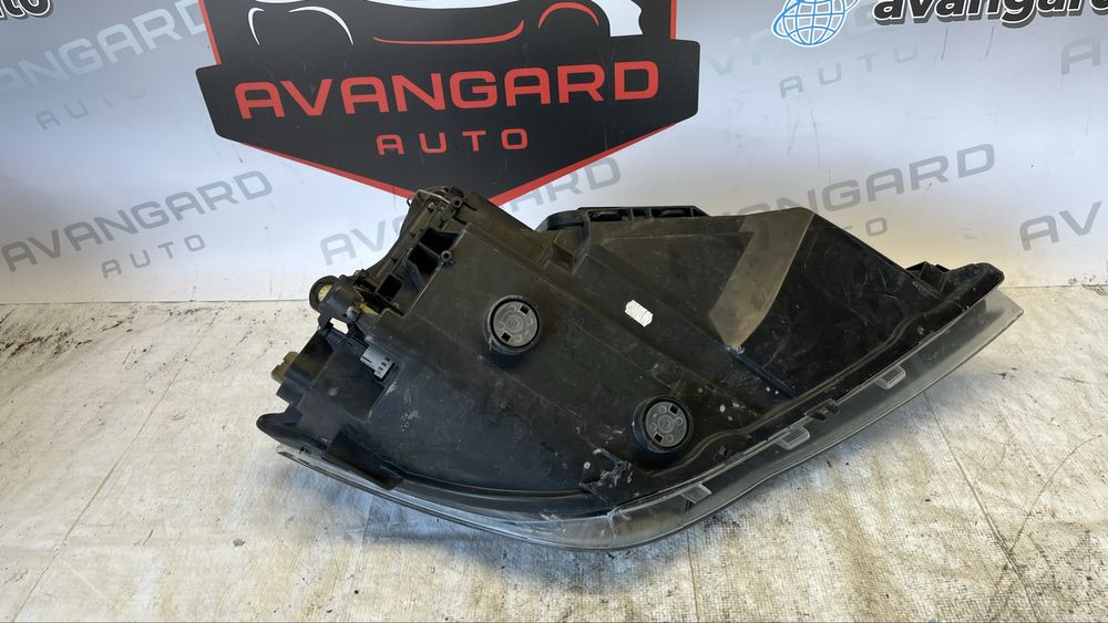 2 броя Ляв фар за Seat Leon