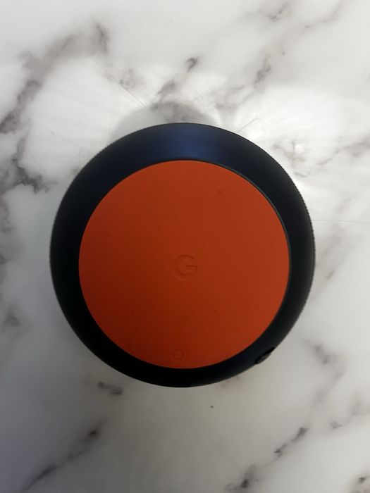 Гугъл със зарядно