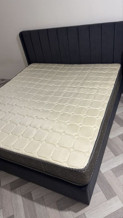 Срочно продам матрас 2 шт