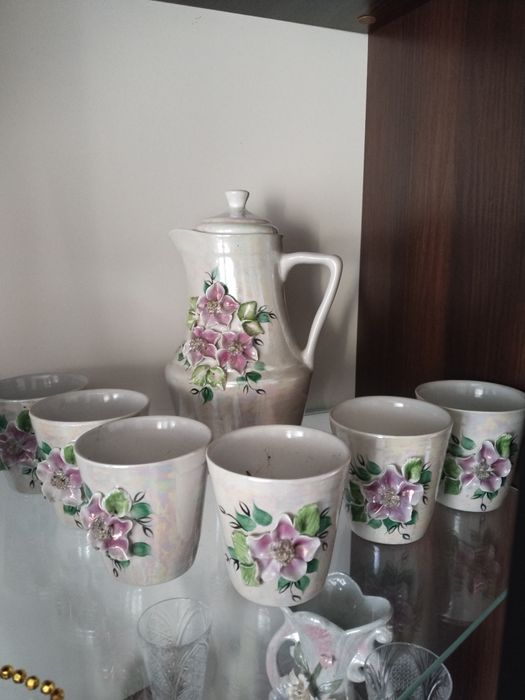 Посуда ,сервизы,продам