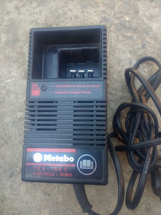 Vând încărcător Metabo 7,2 V-15,6V