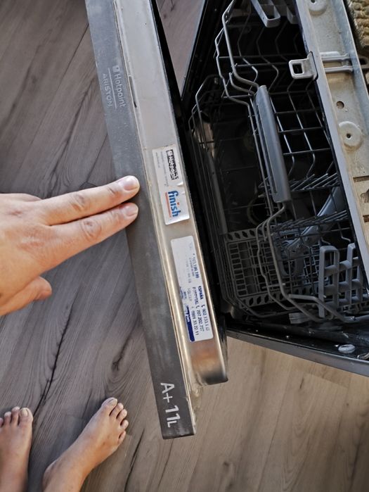 Продам посудомойку