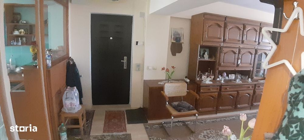 Exclusivitate! Vindem 3 camere Racadau