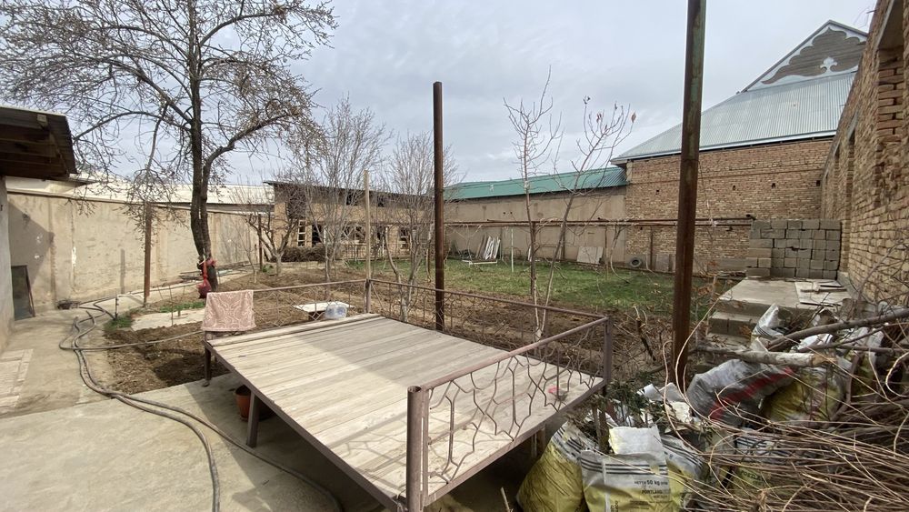 Hovli uy (Termiz shahar piyati)