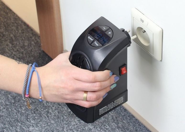 Компактный керамический обогреватель Хенди Хитер