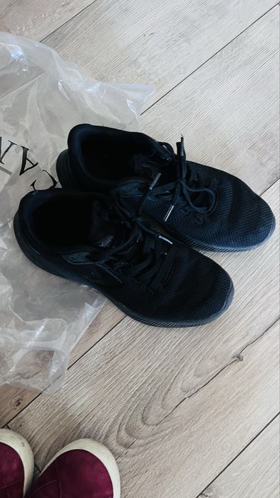 Туфли новые размер 36, кроссовки