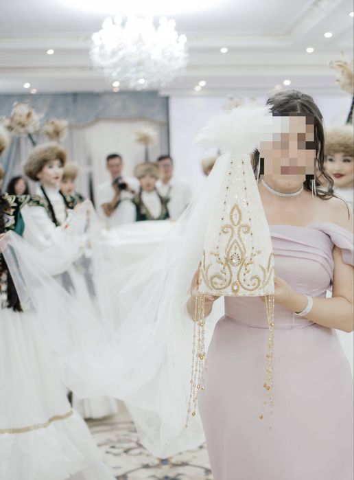 Продам платье в национальном стиле