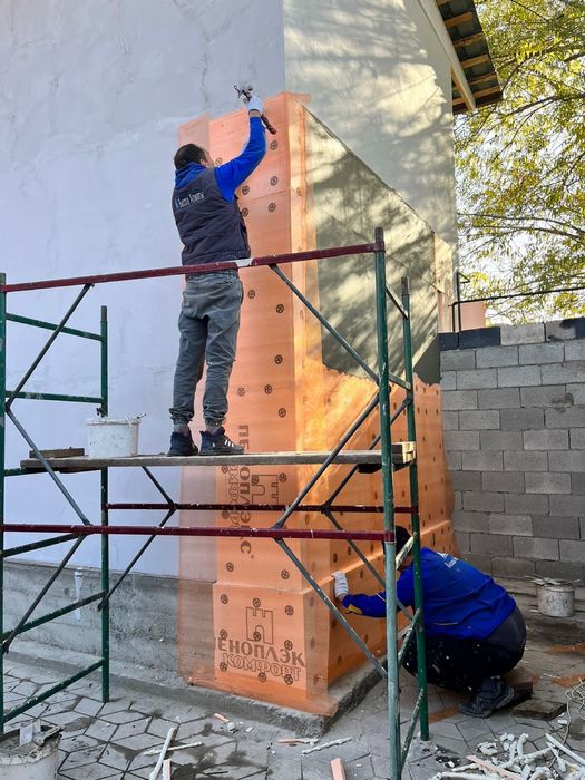 Альпинисты. Высотные работы.