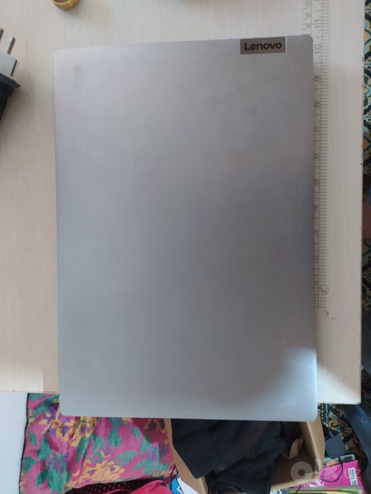 Lenovo ideapad 3