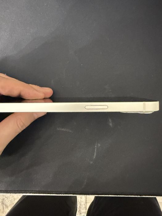 Iphone 13 (256 gb) (79%)