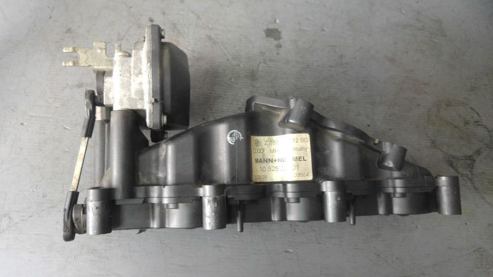 Galerie admisie cu clapete si motoras dreapta 2.7 tdi can audi a6 4f c6 059129712bg 059129086l