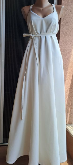 Нова рокля с гол гръб,р-р С/М/Л