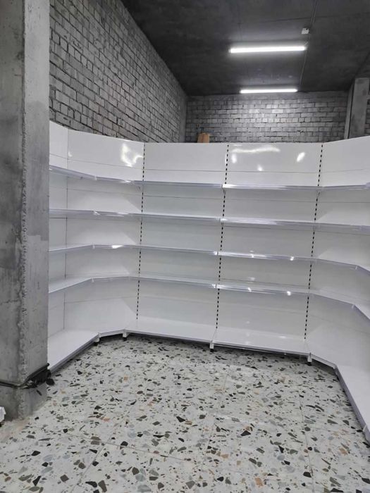 Островной стеллаж металлический облегченный с полками экономный