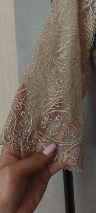 Продам платье новое