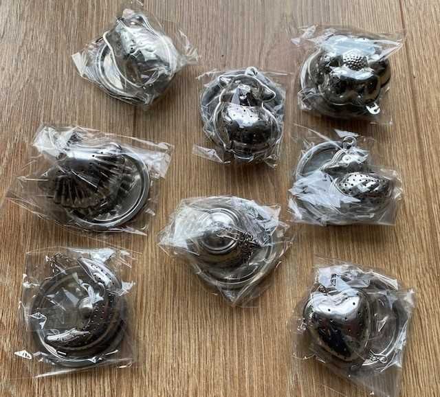 Set 8 infuzoare ceai inox - modele haioase, ideal cadou, nou