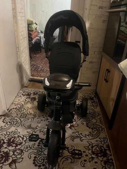 Велоколяска почти новая