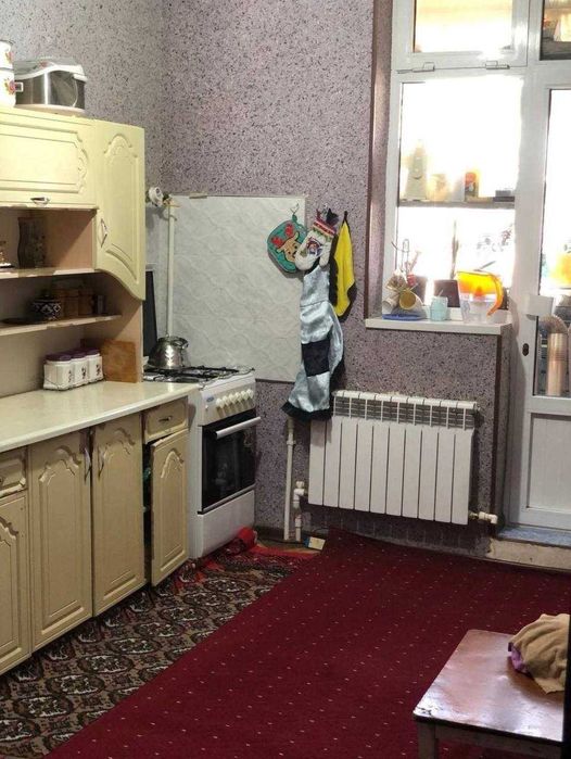 Buxoroda 2 xonali kvartira arzon narxda sotiladi.  #kod330