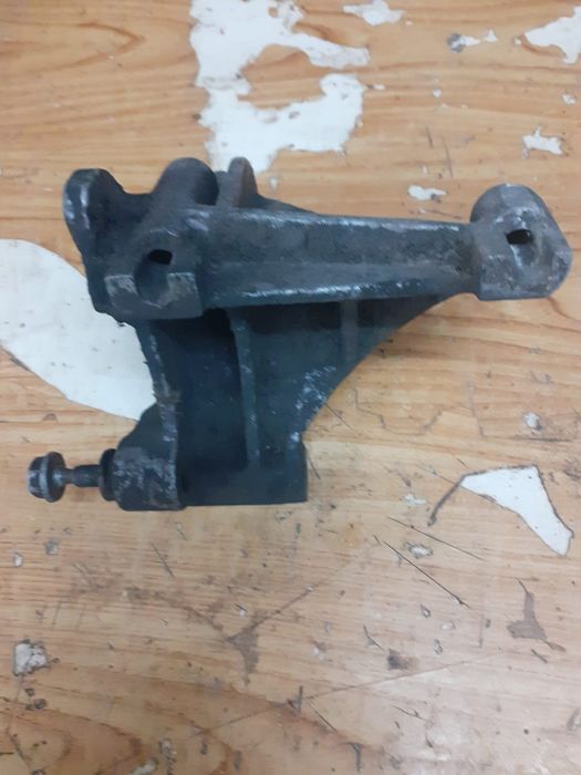 Генератор для автомобиля плюс крепление