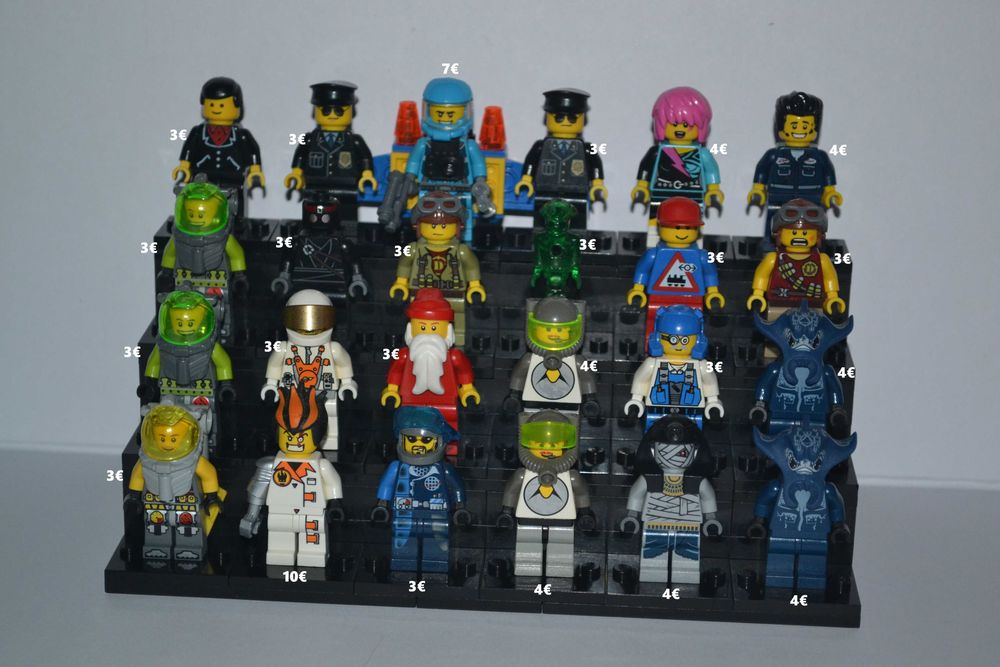 LEGO минифигурки от класически серии – Castle, Space, Marvel, DC и др.