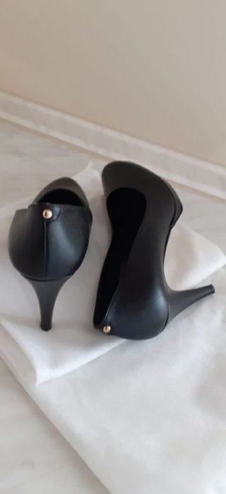 Модельные туфли от фирмы "Minelli"  ( Испания).