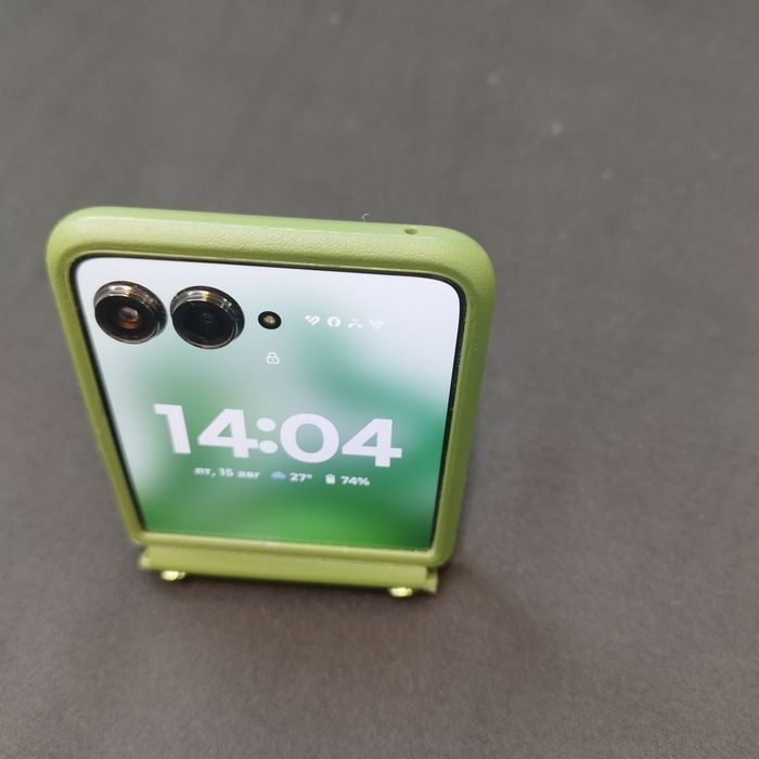 Продам телефон  Motorola razr 50 ultra