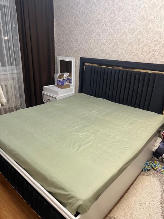Продаю спальня почти новая