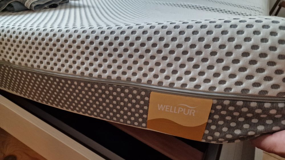 Матрак от пяна 180x200 WELLPUR GOLD F30