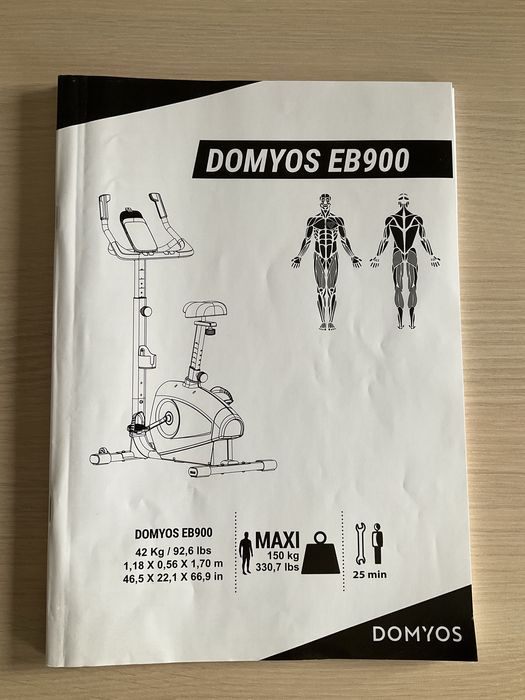 Bicicletă de apartament DOMYOS conectată și auto-alimentată EB900