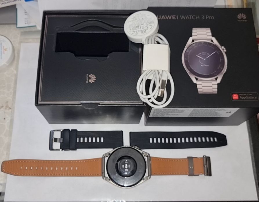Ceas Huawei Wacth 3 Pro titanium