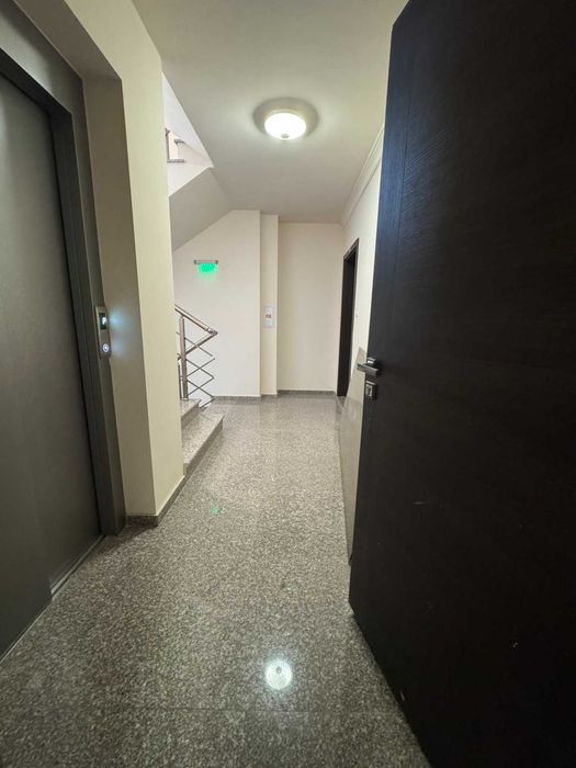 Дава се под наем Едностаен апартамент в Пловдив, Младежки Хълм - 43 кв.м за 229.5 € - Снимка #1