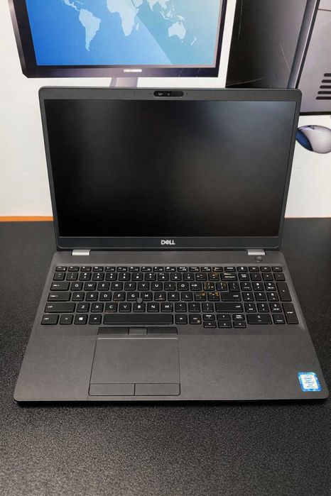 Laptop Dell  Latitude 5590, I7 8665u, 16 gb ddr4, ssd 256 gb, garantie