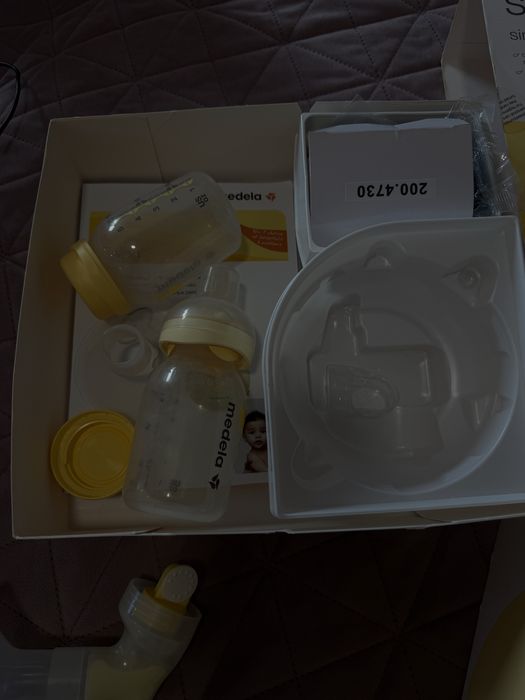 Помпа за кърма Medela swing