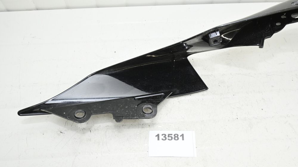 Carena Codita Spate Dreapta Yamaha YZF R7 2022 - 2025