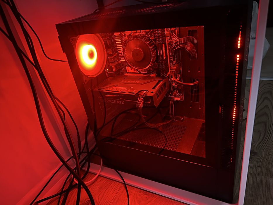 Vand PC Gaming BALAUR Legendar by Gigabyte
