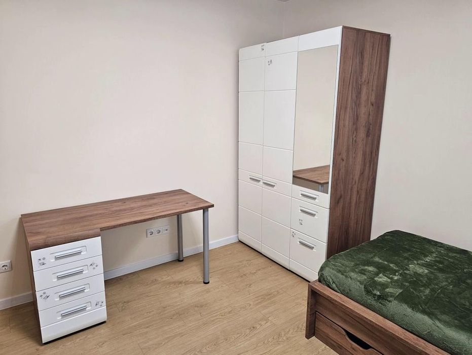 Тристаен апартамент в ж.к. Малинова долина.