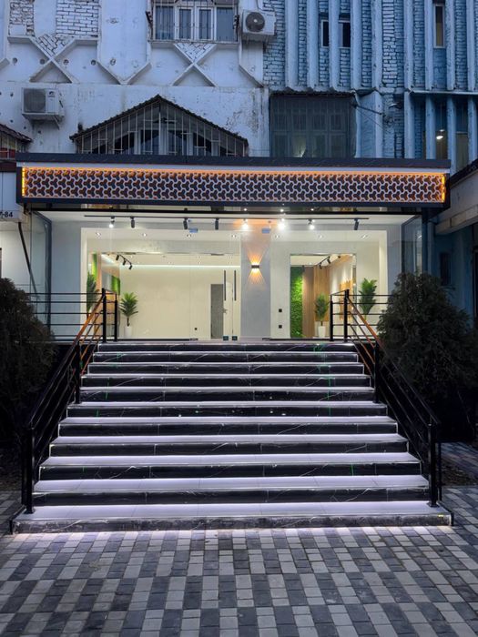 Ахмад Дониш 11-квартал | 80кв - нежилое помещение вдоль дороги Продажа