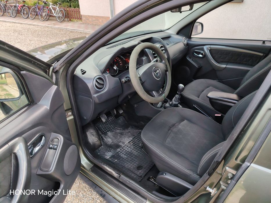 Dacia Duster 1.5 dci 4x2 Euro5 an 2015 Navigație A/C Încălzire Scaune