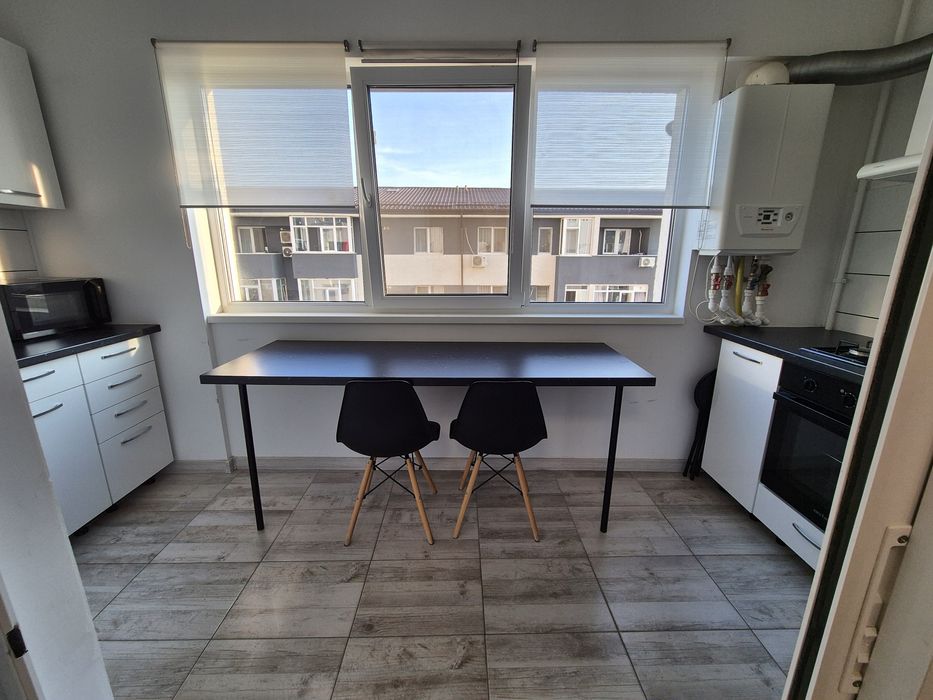 Inchiriez garsoniera in pollux residence