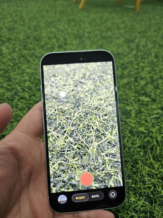 Iphone15  память 128 акб 93%
