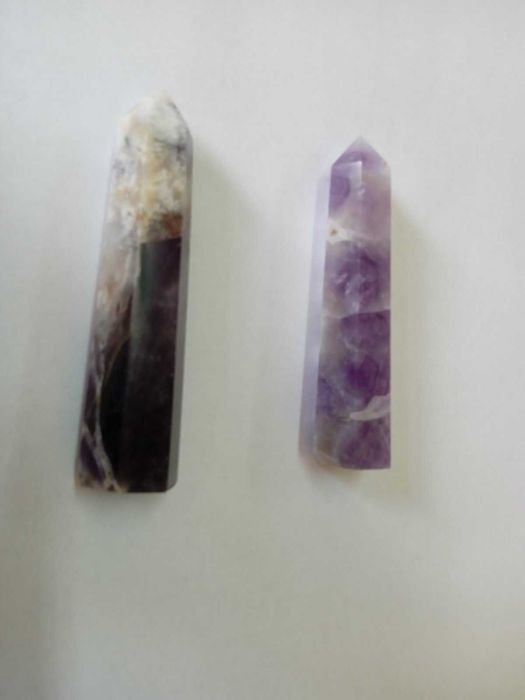 Колекцията Пирамидален Обелиск Естествен АМЕТИСТ КРИСТАЛ на Зодия РИБИ