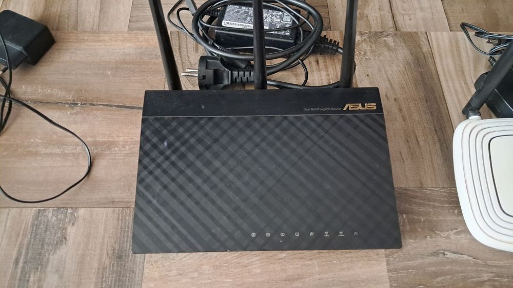 Rutere wifi Asus, ZTE si TP-Link