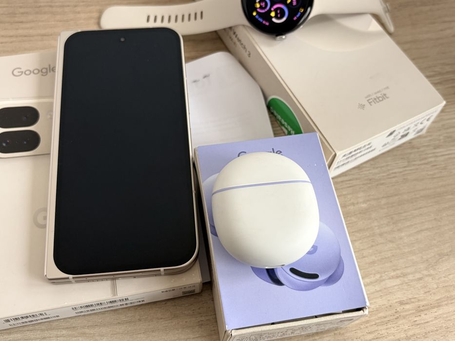 Pixel 9 pro fold , pixel watch 3 , pixel buds 3